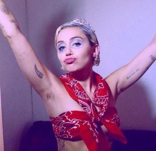Miley Cyrus nasıl değişti (part-2)