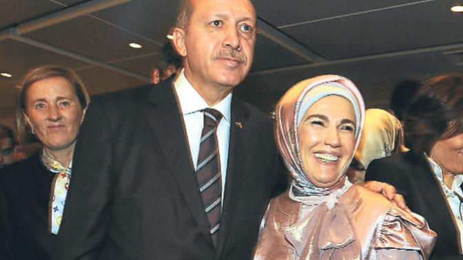 Türkiye'nin En Çok Konuşulan İsimleri