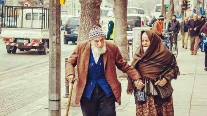Aşk, Sevgi, Vefayı Merak Edenler İçin En İyi Örnekler