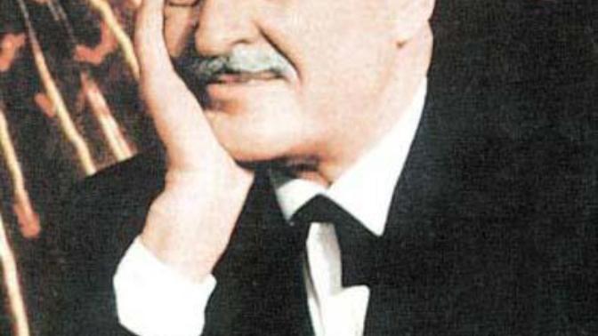 Vefatının 61. Yıl Dönümünde Nazım Hikmet'in En Beğenilen Şiirleri