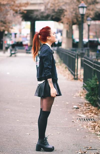 Yeni bir trend:Yüksek Diz Çorapları (High knee socks)