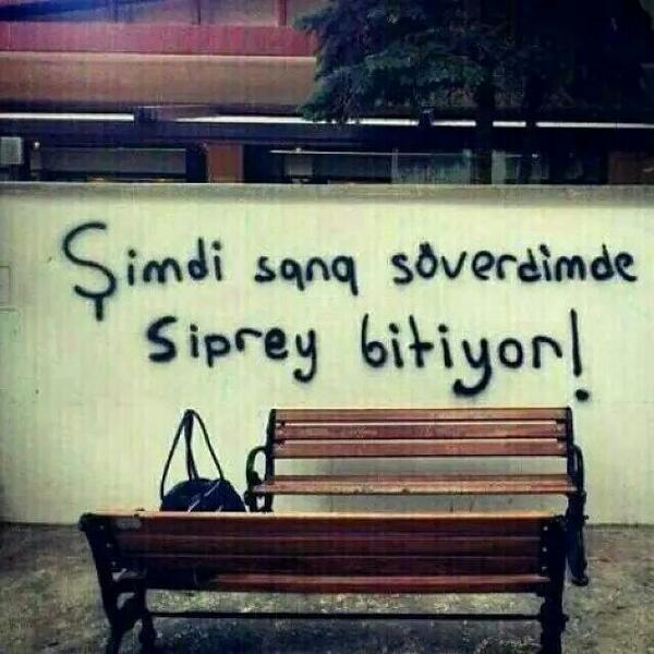 #KüfürSokakta Etiketiyle Yazılar - Hoş Göndermeler