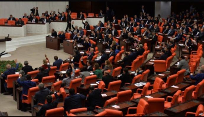 Koalisyon Hükümeti Nedir?