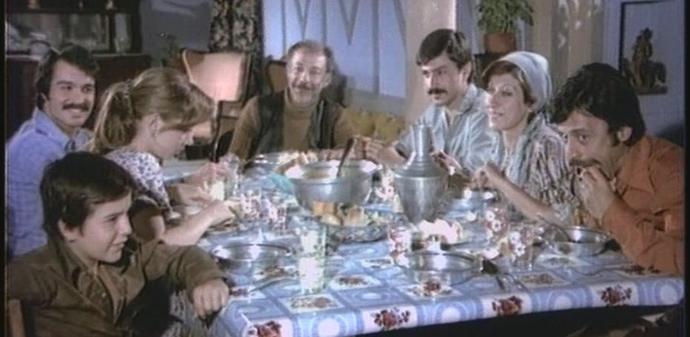 Naif, Sıcacık ve Onurlu Bir Hikaye: Aile Şerefi