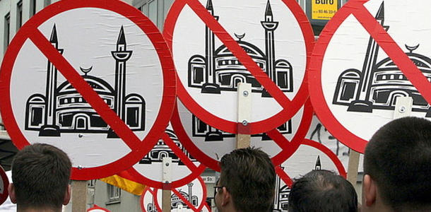 İslamofobi nedir.