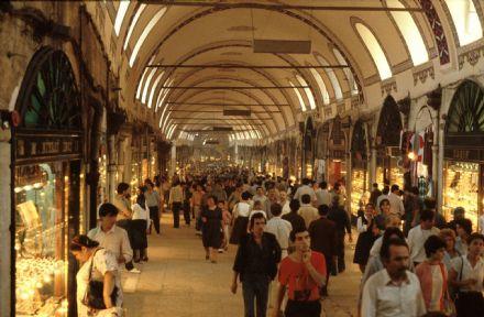 Kadınların ve Erkeklerin Alışverişe Bakış Açısı Neden Farklıdır?