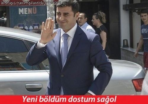 Siyasetçilerin En Komik Capsleri 2