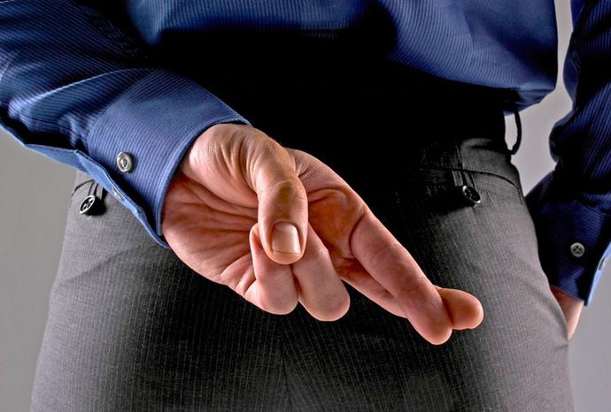 Bir İnsanın Yalan Söylediğini Anlamanın Yolları
