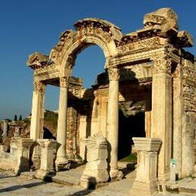 İzmir'de Gezilmesi Görülmesi Gereken En Güzel Antik Yerler
