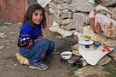 Aah Aah Demek İçin Çocukken Oynadığımız Oyunlara Bir Bakalım Mı?