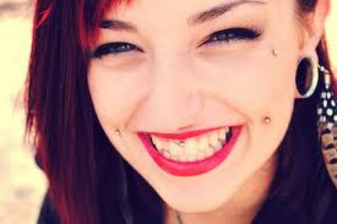 Birbirinden Farklı 10 Piercing Modeli