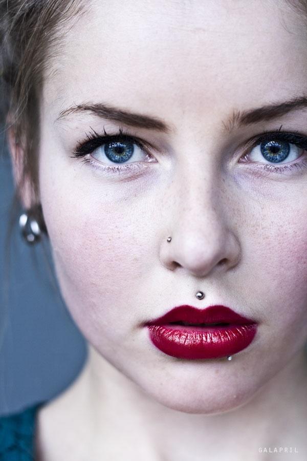 Birbirinden Farklı 10 Piercing Modeli