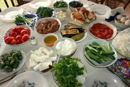 Ramazan ayında hem ibadet yapıp hem kilo verebiliriz!