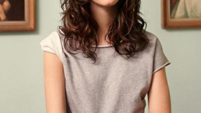 Kaya Scodelario'yu Tanıyalım