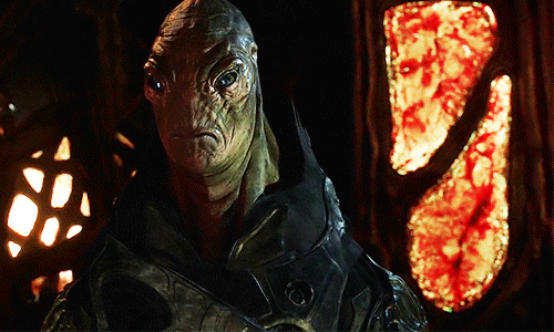 Bir Uzaylı Dizi: Falling Skies