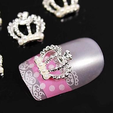 Nail Art Yardımcı Malzemeleri Nelerdir? Nail Art Ürünleri ve İzlenimlerimle Birlikte