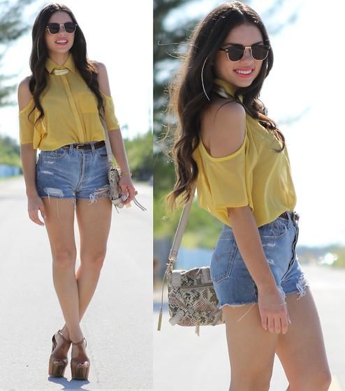 Yeni Moda: Kayık Yaka Bluzlar