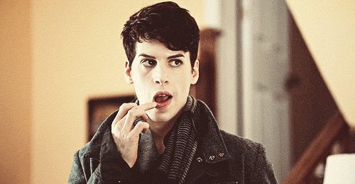 Orphan Black Dizi Tanıtımı ve İncelemesi
