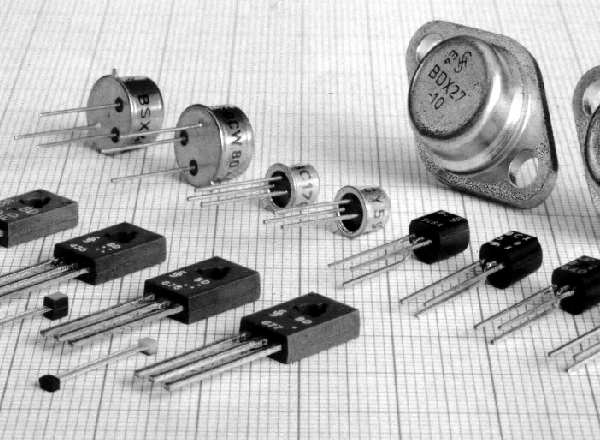 Elektroniğin Gelişmesindeki En Önemli Etmenlerden Birisi "Transistör"