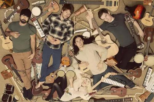 Müthiş yaratıcı bir müzik grubu : Walk Off The Earth