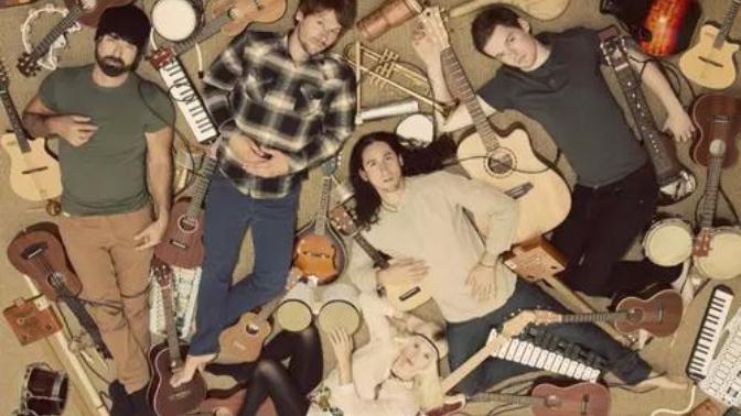 Müthiş Yaratıcı Bir Müzik Grubu: Walk Off The Earth