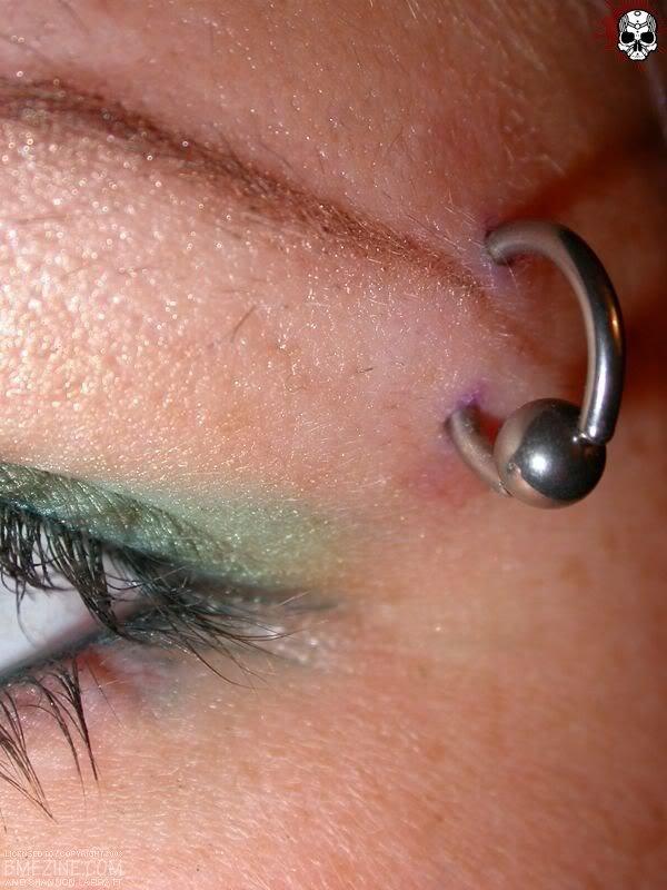 Piercing Takıp Farklılık Yaratmak İsteyenlere 5 Farklı Piercing Modeli