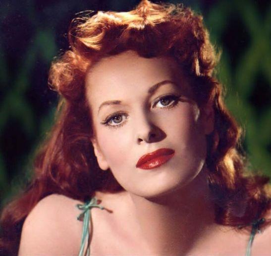 Burçların Özellikleri ve Hollywood'daki Temsilcileri