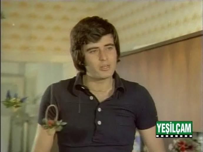 Gelmis Geçmiş 10 En İyi Yeşilçam Yıldızları