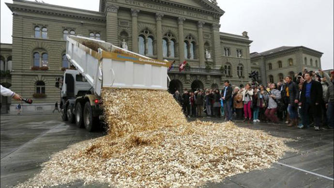 100 Lira İle Ne Yapılır? Erkeksi Öneriler 