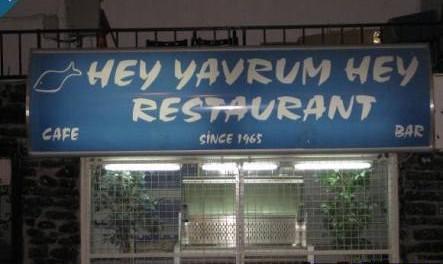 En Komik Dükkan, İş Yeri Tabelaları