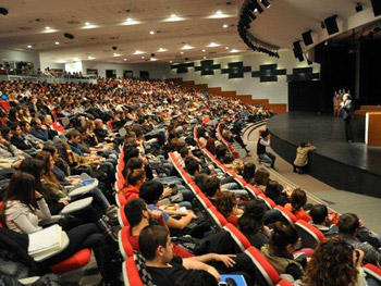 Üniversitede Kendinizi Geliştirmek İçin 6 Aktivite