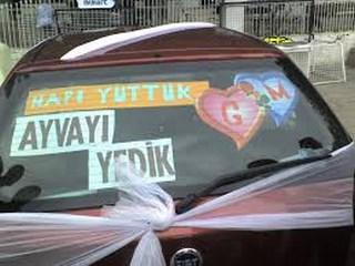 Komik Gelin Arabası Yazıları :)