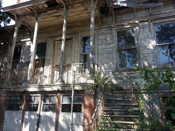 Erenköy Ruh ve Sinir Hastalıkları Hastanesindeki Köşkü Gezdik
