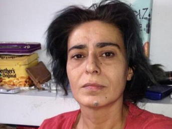 Ünlülerimizin Makyajsız Halleri