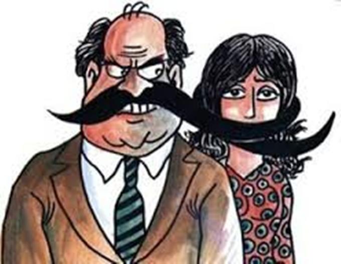 Namus İki Bacak Arasında Değildir
