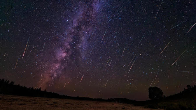 Bu Gece Perseid Meteor Yağmuru Sizi Bekliyor!