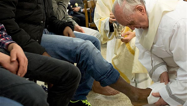 Fakirlerin Papası : Papa Francis