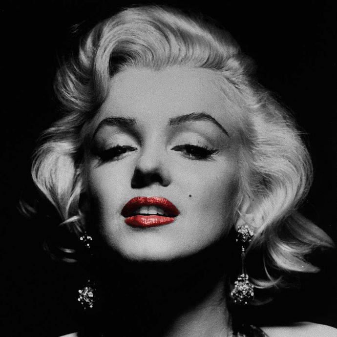 Seksiliğin ve Güzelliğin Sembolü , Efsane Kadın : Marlyn Monroe