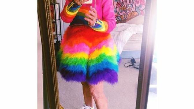 Baddie Winkle Ninemize Merhaba Deyin!