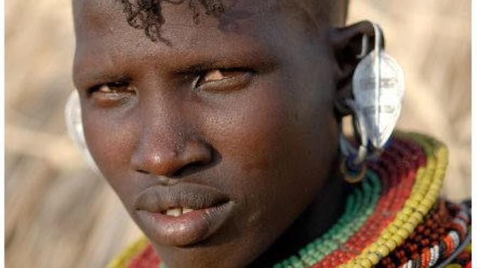 Kenya'da Takının Önemi