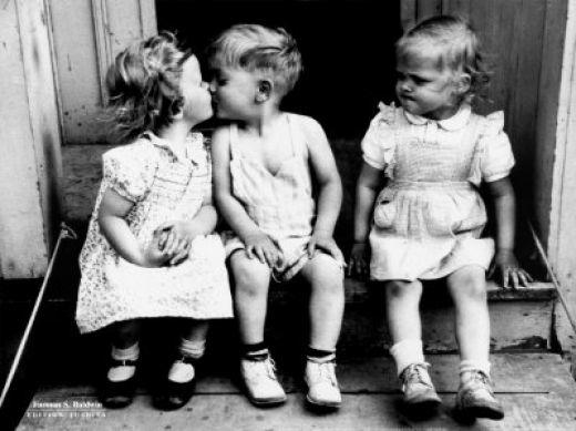 Sevmeye Engel Değil Mesafeler