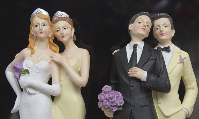 Gayler ve Gay Karşıtları - Önyargı İçermez, Herkes Okumalı! 