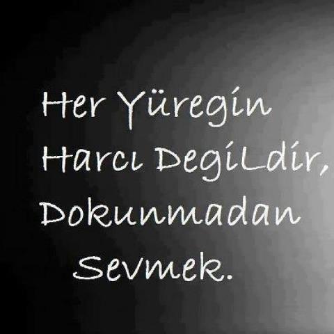 Sosyal Medyada Tanışarak Sevgili Olmak Mümkün mü?