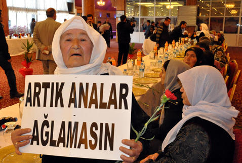 Bir Hiç Uğruna Verdiğimiz Kayıplar ve Toplumun Duyarsızlaşması