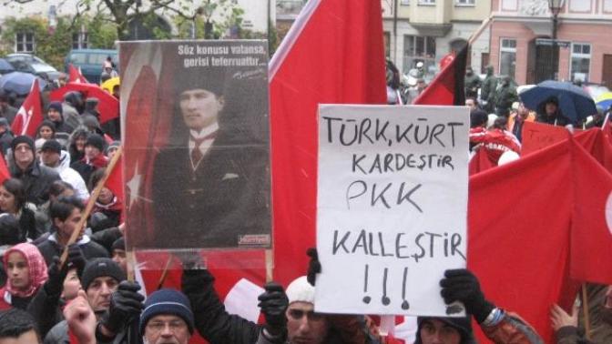 Kardeş Kardeş Yaşayan Kürtler ve Türkler Nasıl Düşman Oldu?