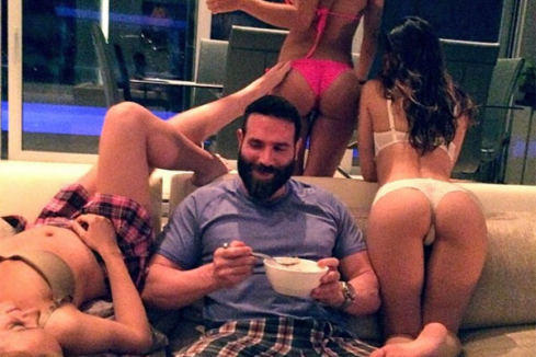 Neden Zengin Erkekler Kendine Aşırı Güven Duyar?