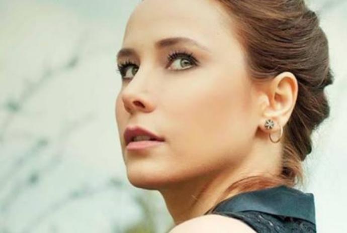 Birkaç Madde İle Balık Burcu Kadını