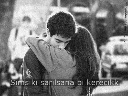 ...Ve bir anda, Bir zamanlar deli gibi seven, şimdi hayatından söküp attı, tamamen sildi?