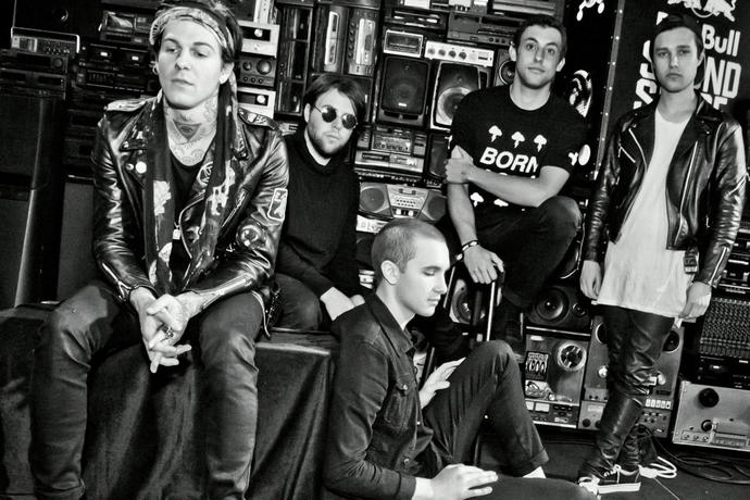 The Neighbourhood'uTanıyalım.