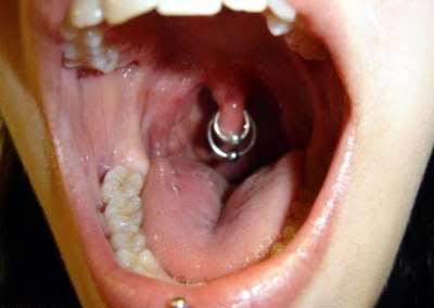 Piercing Olayını Abartanlar